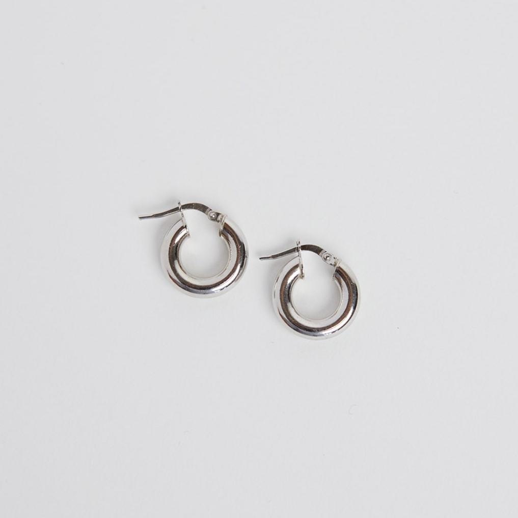Auskarai „Camille Hoops 16 mm“ 925 Sidabras